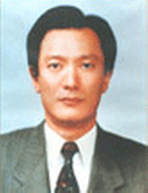 홍순기 증명사진