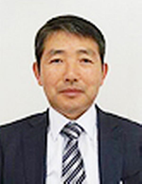 최인후 증명사진