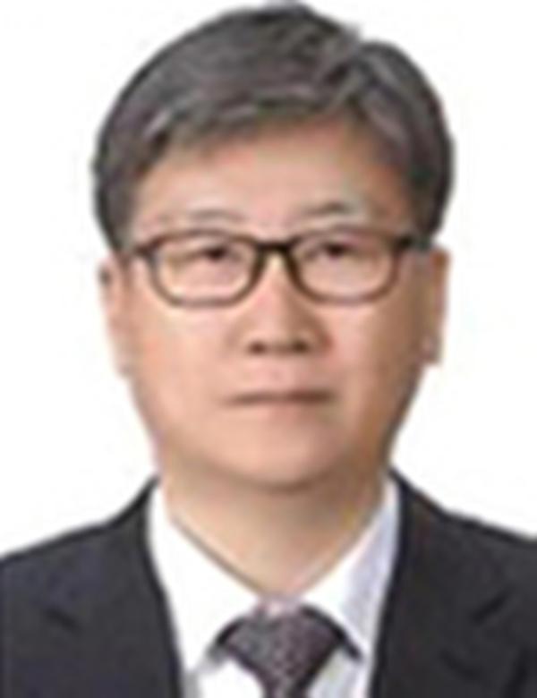 오인석 증명사진