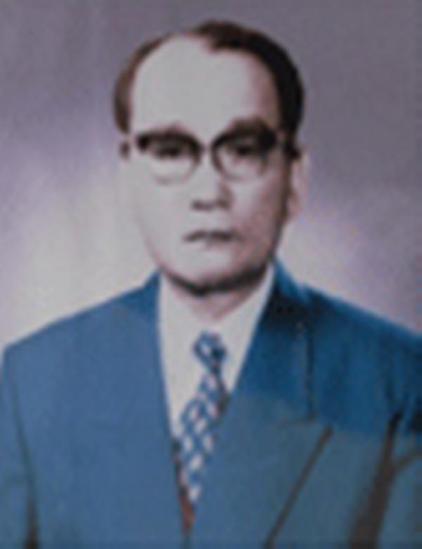 김일해 증명사진