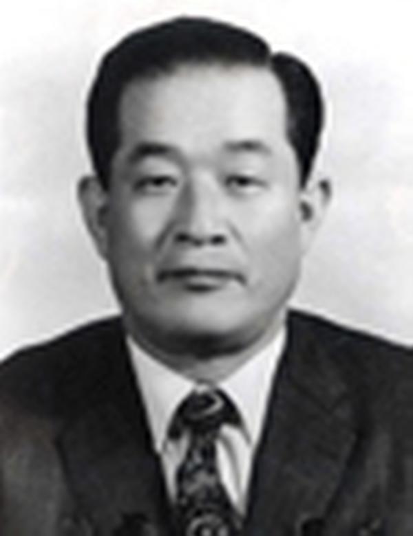 임윤희 증명사진