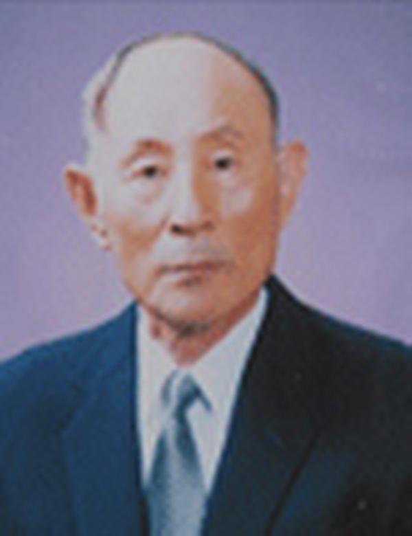 계봉명 증명사진