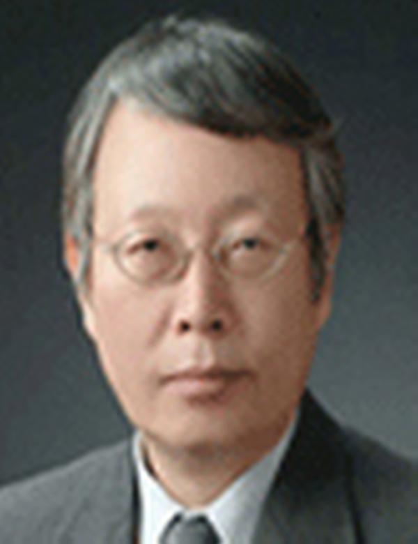 목일진 증명사진